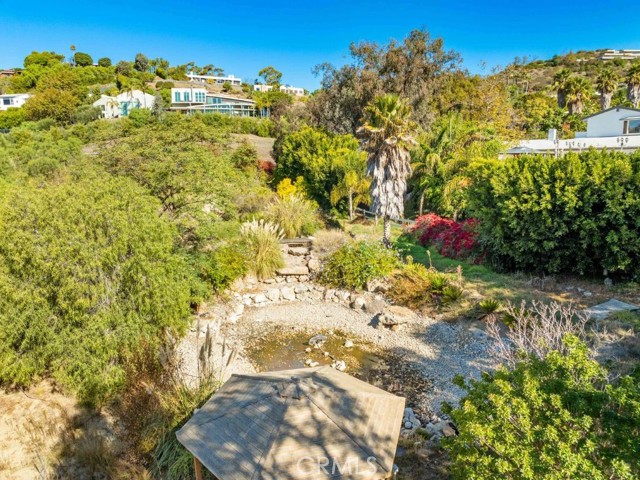 Detail Gallery Image 9 of 19 For 27473 Pacific Coast, Malibu,  CA 90265 - 7 Beds | 6/2 Baths