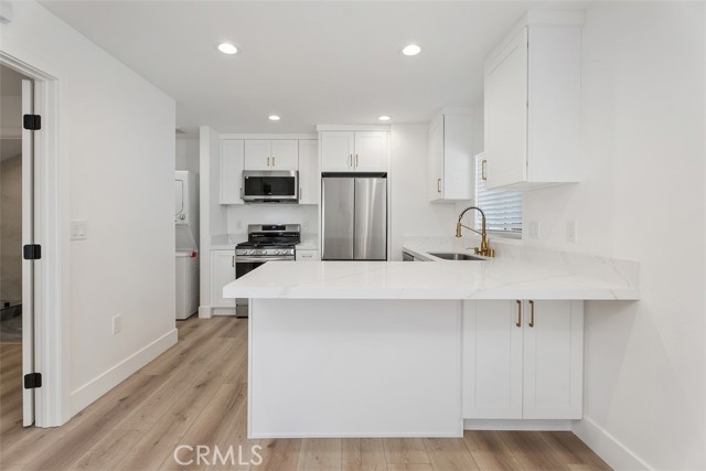 Detail Gallery Image 8 of 25 For 9251 Parliament Ave, Westminster,  CA 92683 - 1 Beds | 1 Baths