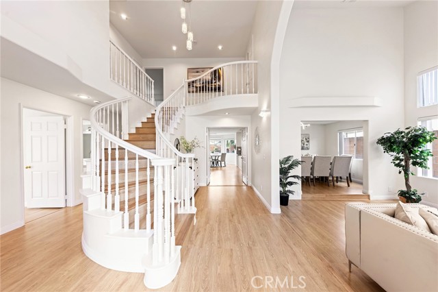 Image 3 of 50 For 5613 Charlotte Avenue