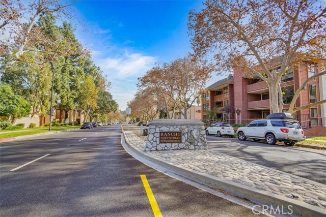 Detail Gallery Image 20 of 22 For 342 S California St, Burbank,  CA 91505 - 3 Beds | 2 Baths