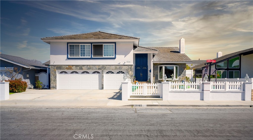 20162 Mckinley Lane, Huntington Beach, CA 92646