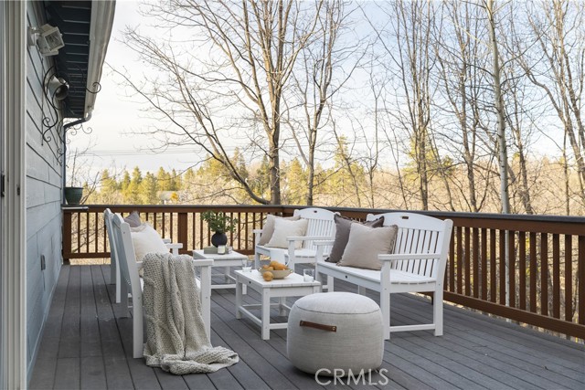 Detail Gallery Image 22 of 37 For 28537 North Shore, Lake Arrowhead,  CA 92352 - 4 Beds | 4/1 Baths