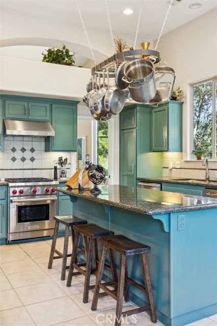 12675 Cabazon, Atascadero CA: https://media.crmls.org/medias/12caabb5-881a-403e-bb61-2f20dc34b2bf.jpg