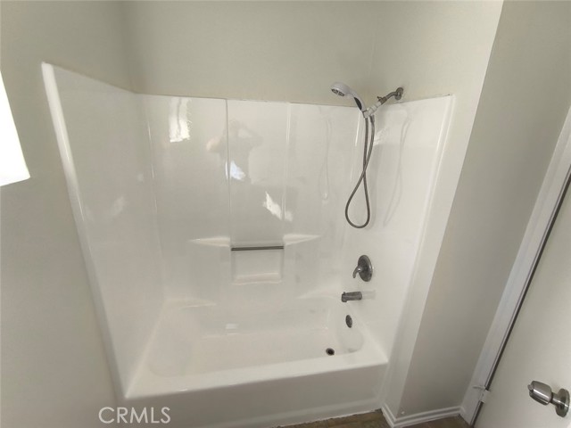 Detail Gallery Image 10 of 16 For 125 N 3rd St #D,  Alhambra,  CA 91801 - 2 Beds | 2 Baths