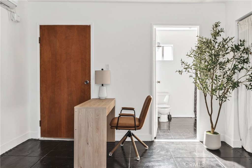 MLS #WS25280753 image #44