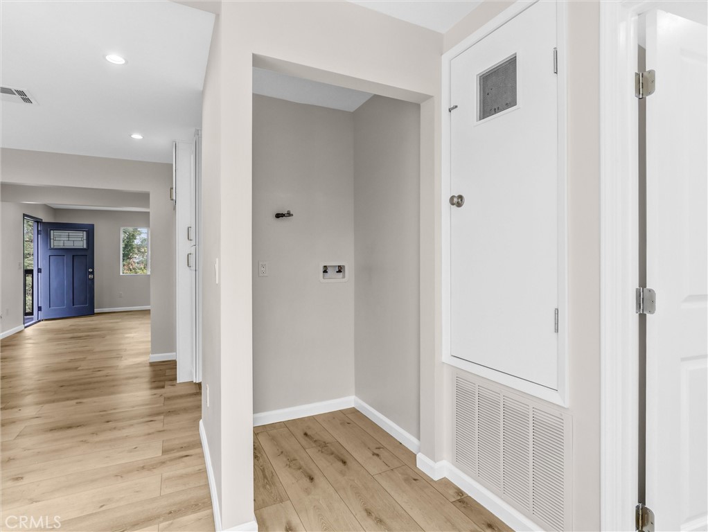 MLS #SR25276132 image #9