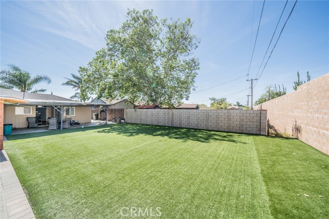 Detail Gallery Image 18 of 24 For 14828 Ivy, Fontana,  CA 92335 - 4 Beds | 2 Baths