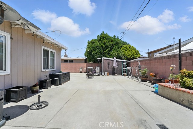 14512 Behrens Avenue, Norwalk CA: https://media.crmls.org/medias/12cbad22-8707-4361-9673-365f0babdbaa.jpg