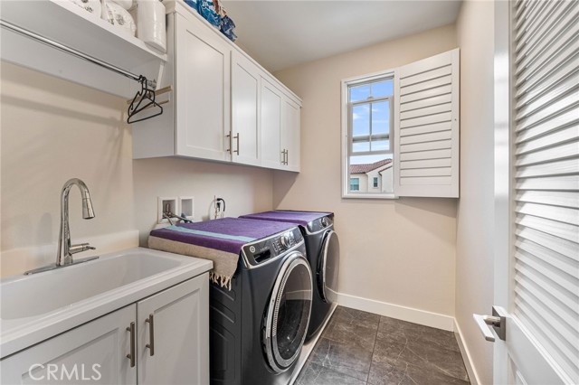 Detail Gallery Image 22 of 28 For 117 Reflection, Irvine,  CA 92620 - 4 Beds | 3/1 Baths