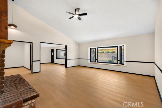 Photo of 8932 Mclennan, Northridge, CA 91343
