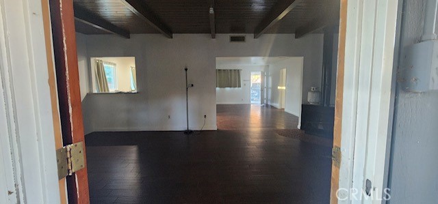 520 E Norberry, Lancaster CA: https://media.crmls.org/medias/12cc739c-e8b2-485a-8c7a-c5f61262e082.jpg