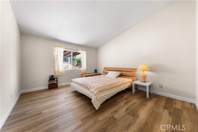 Detail Gallery Image 16 of 36 For 10945 Trenmar Ln, Bloomington,  CA 92316 - 5 Beds | 2 Baths
