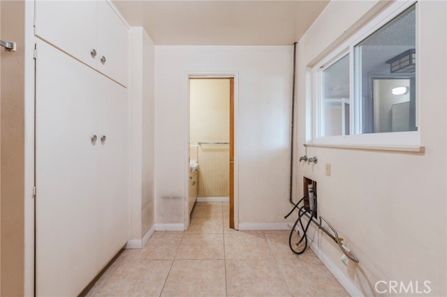 921 W Pioneer Drive, Anaheim CA: https://media.crmls.org/medias/12cd0ccc-0b43-4f22-a3ea-f2c0ce44f7ca.jpg