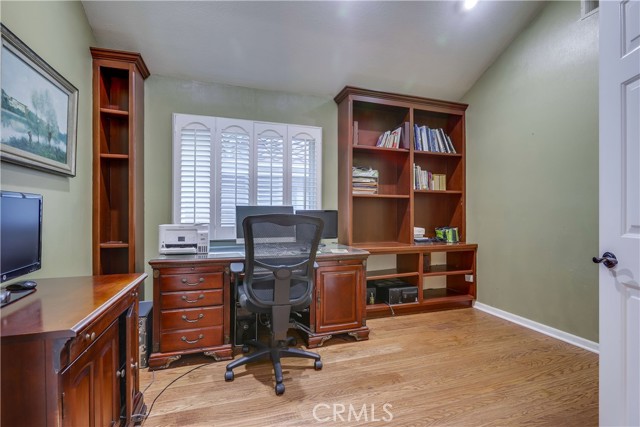 4 Sugarpine Drive, Trabuco Canyon CA: https://media.crmls.org/medias/12cd1019-67cf-4d57-8db3-c04e3e0c8db3.jpg