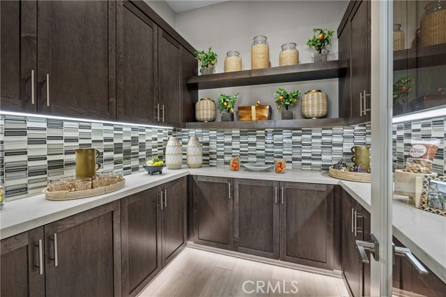 Detail Gallery Image 9 of 20 For 6548 Canyon Oaks Dr, Simi Valley,  CA 93063 - 4 Beds | 3/1 Baths