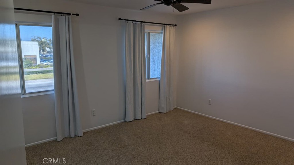 https://media.crmls.org/medias/12ce0444-09ac-4922-8a68-45b885af5320.jpg?preset=X-Large