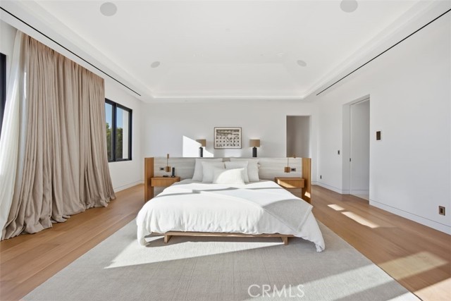 101 N Poinsettia Avenue, Manhattan Beach CA: https://media.crmls.org/medias/12d01951-8cb8-45de-811b-13bb7abaa822.jpg