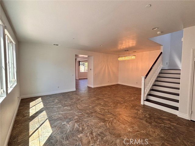 Detail Gallery Image 9 of 25 For 28577 Las Canastas Dr, Valencia,  CA 91354 - 4 Beds | 3 Baths