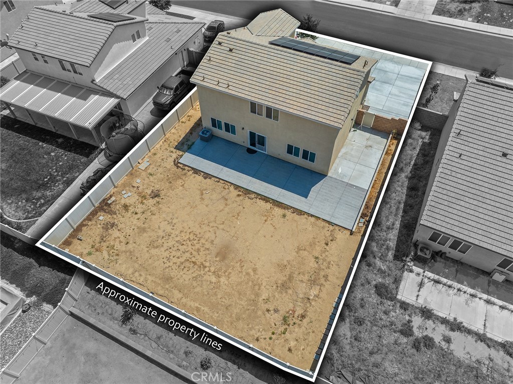 https://media.crmls.org/medias/12d0ee87-63ba-403d-ae01-25d1ee7237d9.jpg?preset=X-Large