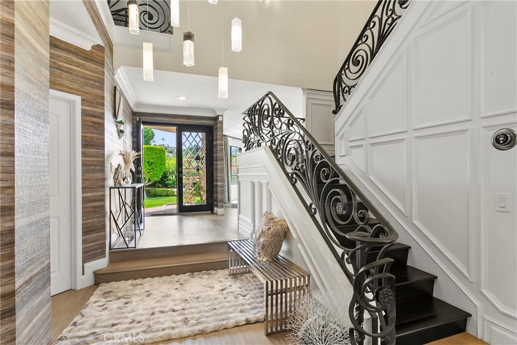 12d12bce 1b55 470b Ba22 Eb9dfad85c27