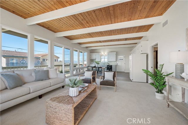 Detail Gallery Image 7 of 68 For 1575 Strand Way, Oceano,  CA 93445 - 4 Beds | 3 Baths