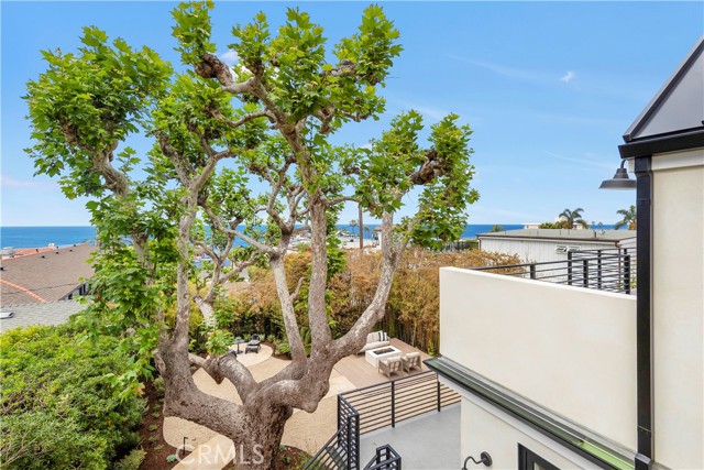 Detail Gallery Image 37 of 46 For 1759 Glenneyre St, Laguna Beach,  CA 92651 - 5 Beds | 5/1 Baths