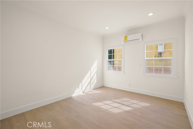 Detail Gallery Image 37 of 56 For 2840 Potomac Ave #1/2,  Los Angeles,  CA 90016 - 2 Beds | 1 Baths