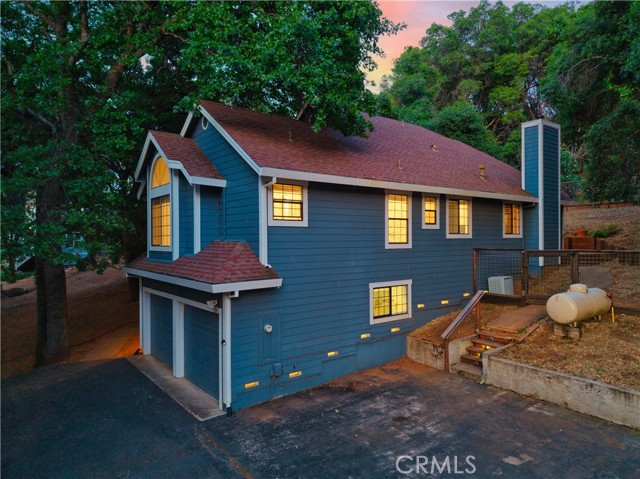 3383 Westlake Court, Kelseyville CA: https://media.crmls.org/medias/12d3db4c-6af5-4892-a16a-62230dc9d445.jpg