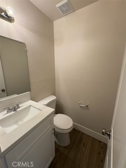 925 S Sherman Ave, Corona CA: https://media.crmls.org/medias/12d49642-9858-4b1c-8c65-4d16c87b227d.jpg