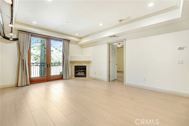 Detail Gallery Image 9 of 26 For 333 N Hill Ave #203,  Pasadena,  CA 91106 - 2 Beds | 2 Baths