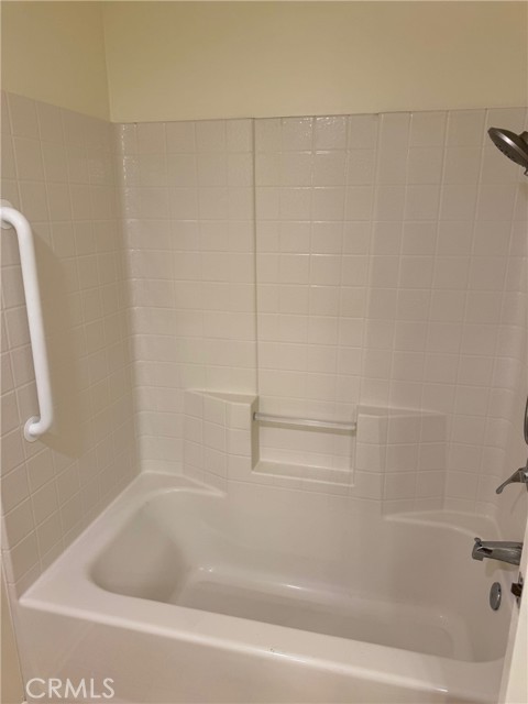 Detail Gallery Image 16 of 22 For 130 S Barranca, West Covina,  CA 91791 - 2 Beds | 2 Baths