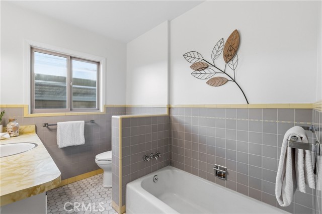 Detail Gallery Image 32 of 61 For 1248 Camino Pablo, San Jose,  CA 95125 - 3 Beds | 3 Baths