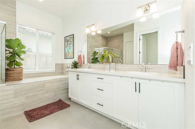 Detail Gallery Image 31 of 75 For 948 Beaver Pond, Madera,  CA 93636 - 4 Beds | 3/1 Baths