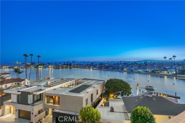 5400 The Toledo, Long Beach CA: https://media.crmls.org/medias/12d6dd91-1fec-4d88-bb04-fe0bbf823dad.jpg