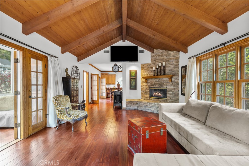 4009 Beverly Glen BoulevardSherman Oaks img 32