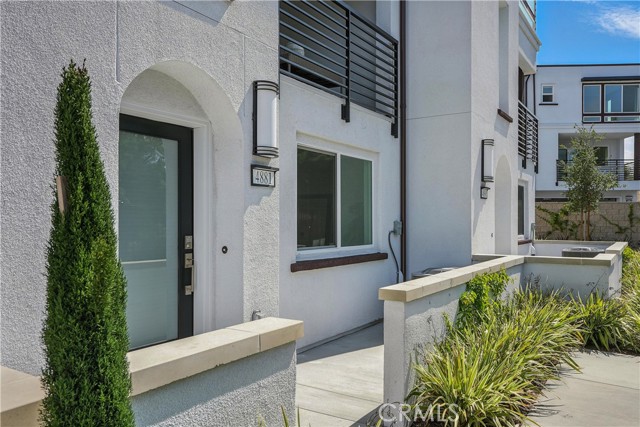 4881 Canyon View, San Diego CA: https://media.crmls.org/medias/12d83e81-d8c3-4b0d-9142-1dc91673ddcc.jpg