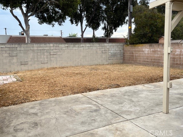 22628 Doble Avenue, Torrance CA: https://media.crmls.org/medias/12d9b670-01aa-40b2-8ceb-912bfbb2c4bd.jpg