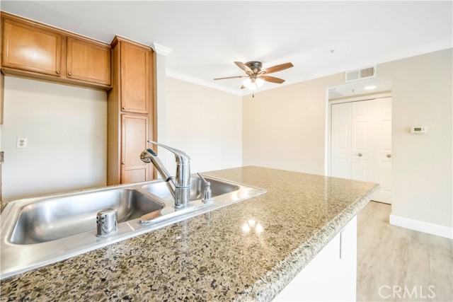 Detail Gallery Image 15 of 24 For 1000 Vista Del Cerro Dr #102,  Corona,  CA 92879 - 1 Beds | 1 Baths