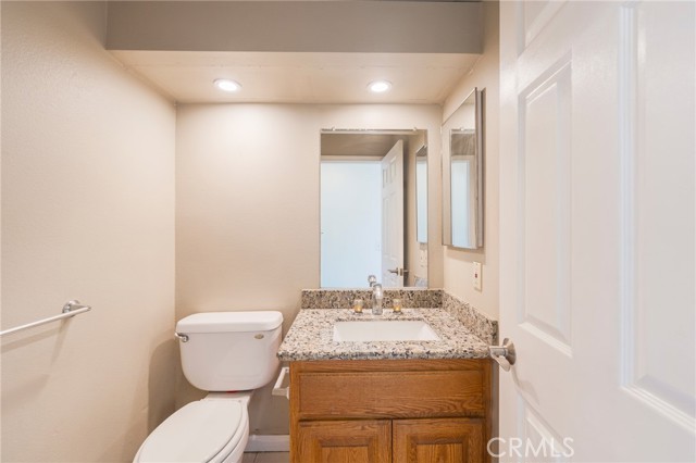 Detail Gallery Image 11 of 25 For 429 S Hill St, Orange,  CA 92869 - 3 Beds | 2/1 Baths