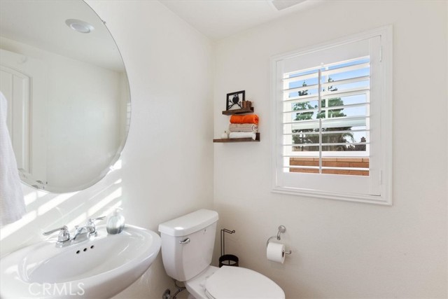 Detail Gallery Image 8 of 17 For 16621 Wyndham Ln #7,  Fontana,  CA 92336 - 3 Beds | 2/1 Baths