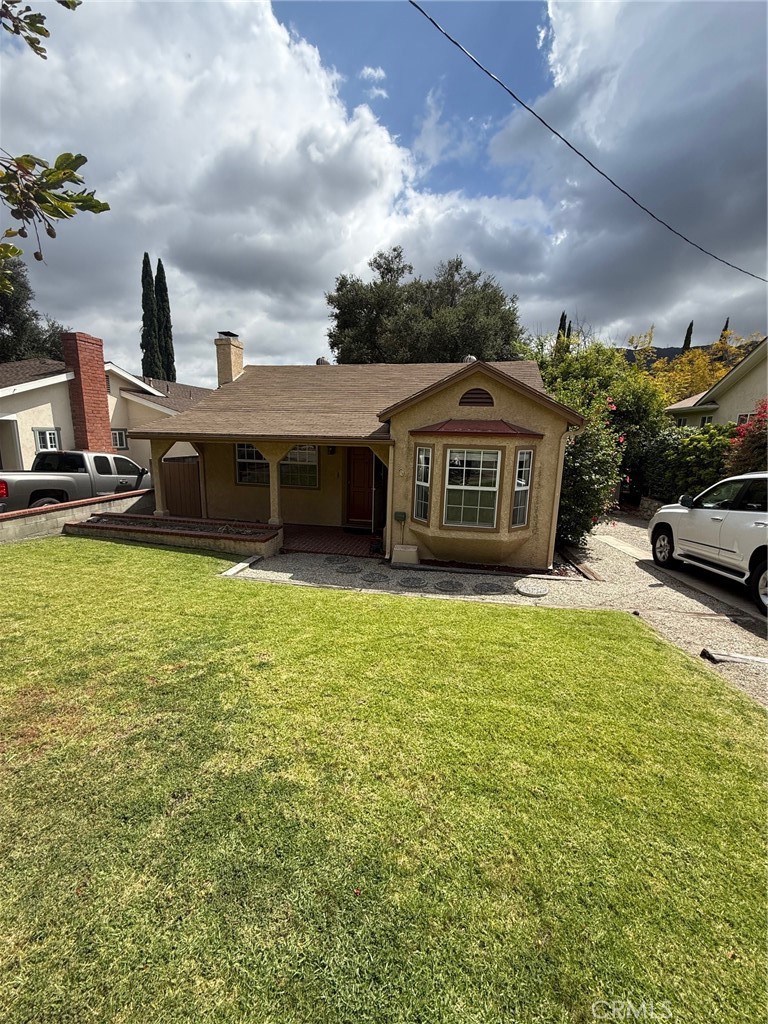 2828 Hermosa Ave