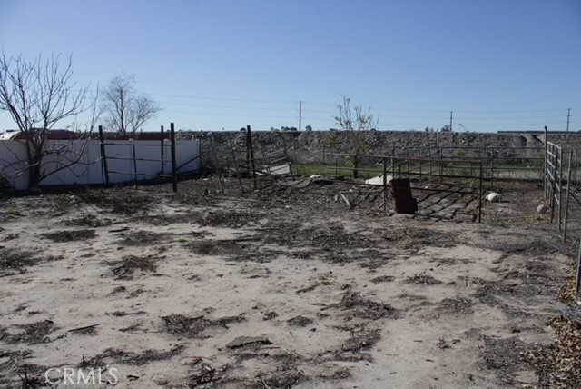 Detail Gallery Image 10 of 10 For 2225 W Lincoln, San Bernardino,  CA 92411 - 4 Beds | 2 Baths