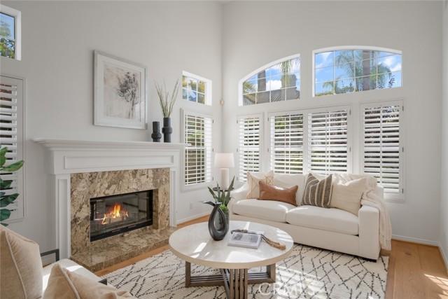 Detail Gallery Image 11 of 44 For 26976 Magnolia Ct, Laguna Hills,  CA 92653 - 4 Beds | 3/1 Baths