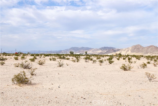 Detail Gallery Image 12 of 14 For 10 Ac Indian, Twentynine Palms,  CA 92277 - – Beds | – Baths