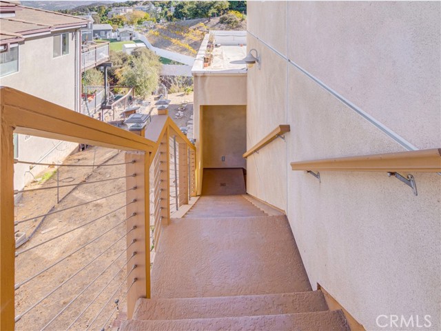 Detail Gallery Image 6 of 31 For 1469 Topa View Trl, Newbury Park,  CA 91320 - 4 Beds | 3/2 Baths