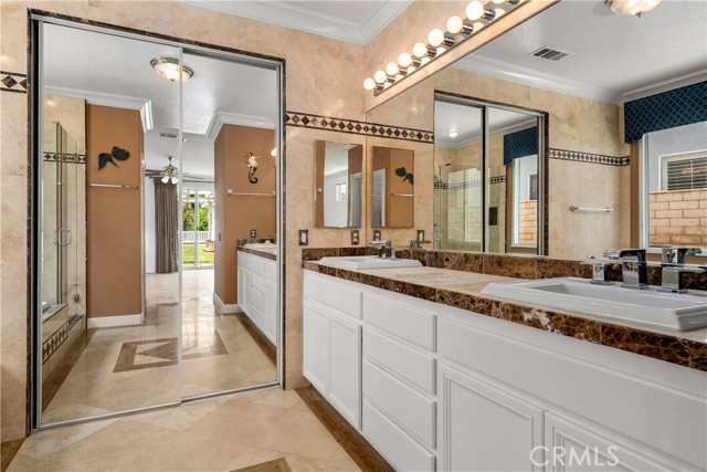 Image 16 of 30 For 960 Hemingway Drive