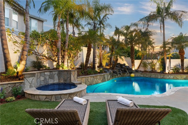 19139 Chandon Lane, Huntington Beach CA: https://media.crmls.org/medias/12de2cae-5aa6-4217-999f-fabcae501217.jpg