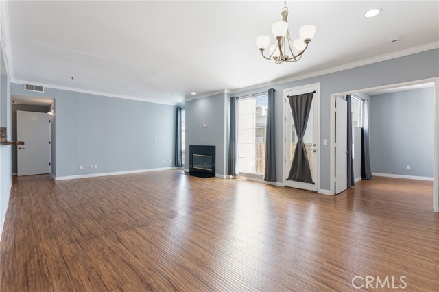 Detail Gallery Image 12 of 48 For 5350 White Oak Ave #413,  Encino,  CA 91316 - 2 Beds | 2 Baths