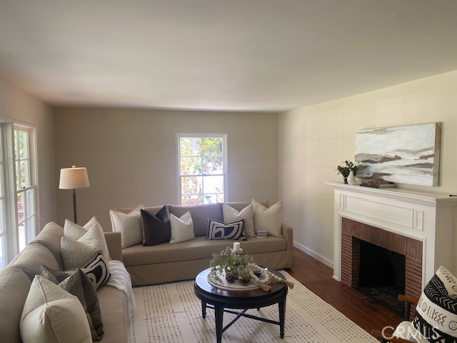 926 W. Valencia Mesa Drive, Fullerton CA: https://media.crmls.org/medias/12de6864-e98e-4891-a2cc-99751b04cea3.jpg