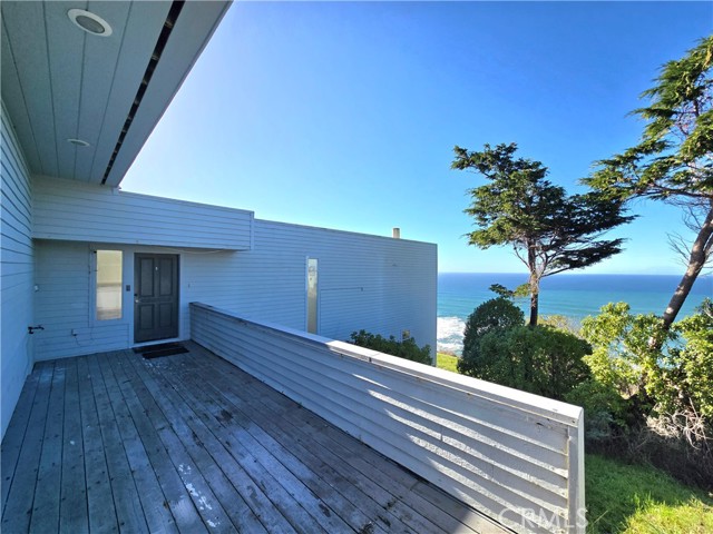 Detail Gallery Image 9 of 38 For 14800 Navarro, Manchester,  CA 95459 - 4 Beds | 3 Baths